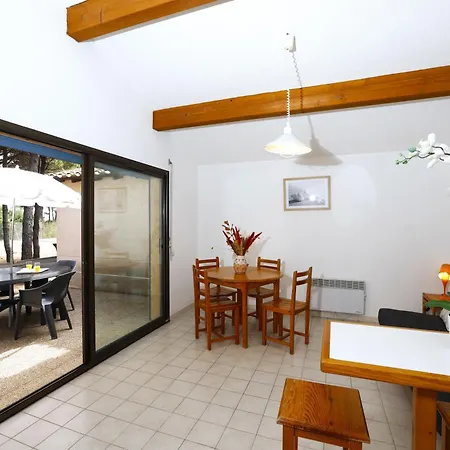Village De - Le Sentier Des Pins 3* 拉马蒂埃勒
